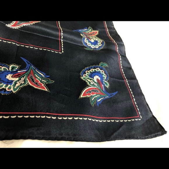 Evan Picone scarf - Picture 4 of 11